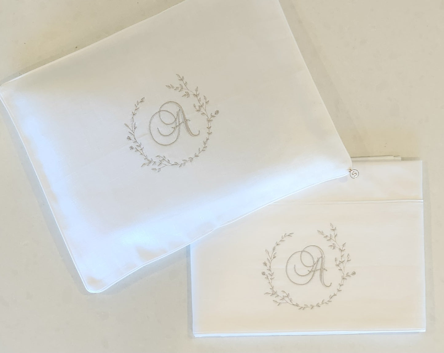 'Simply Elegant' 2pc Bassinet/Pram Sheet Set, White Linen with embroidered floral monogram