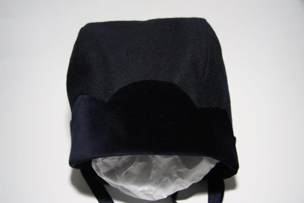 Exclusive Navy Wool Bonnet