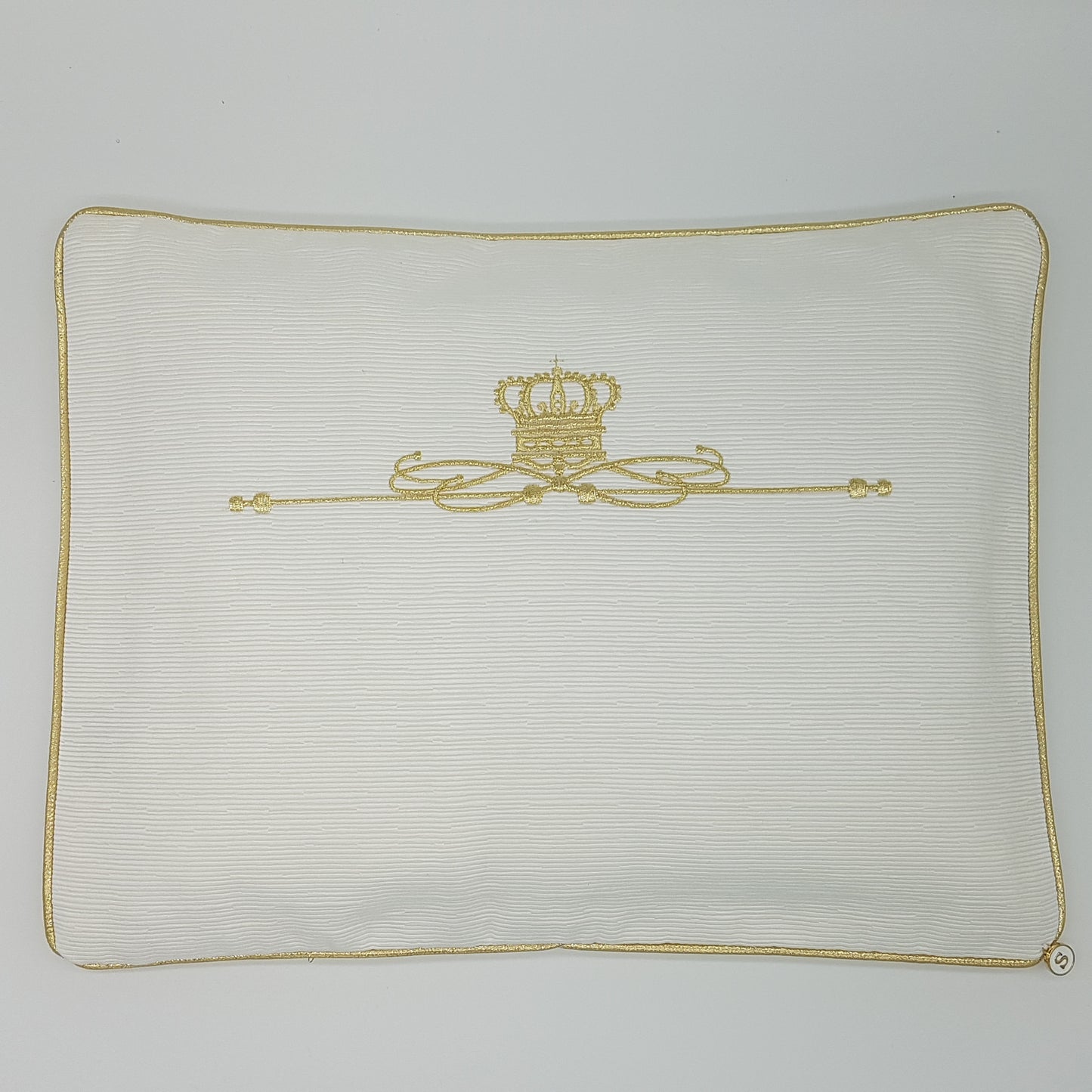 'On the Throne' 2pc Bassinet Sheet Set, Gold on Ivory