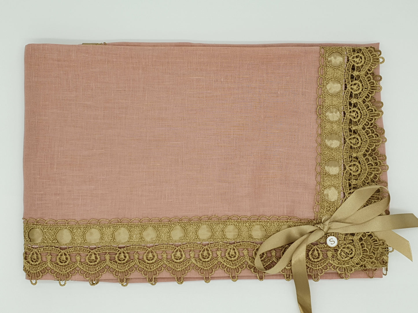 Limited Edition Linen Wrap & Pillowcase Set, Vintage Rose with Gold