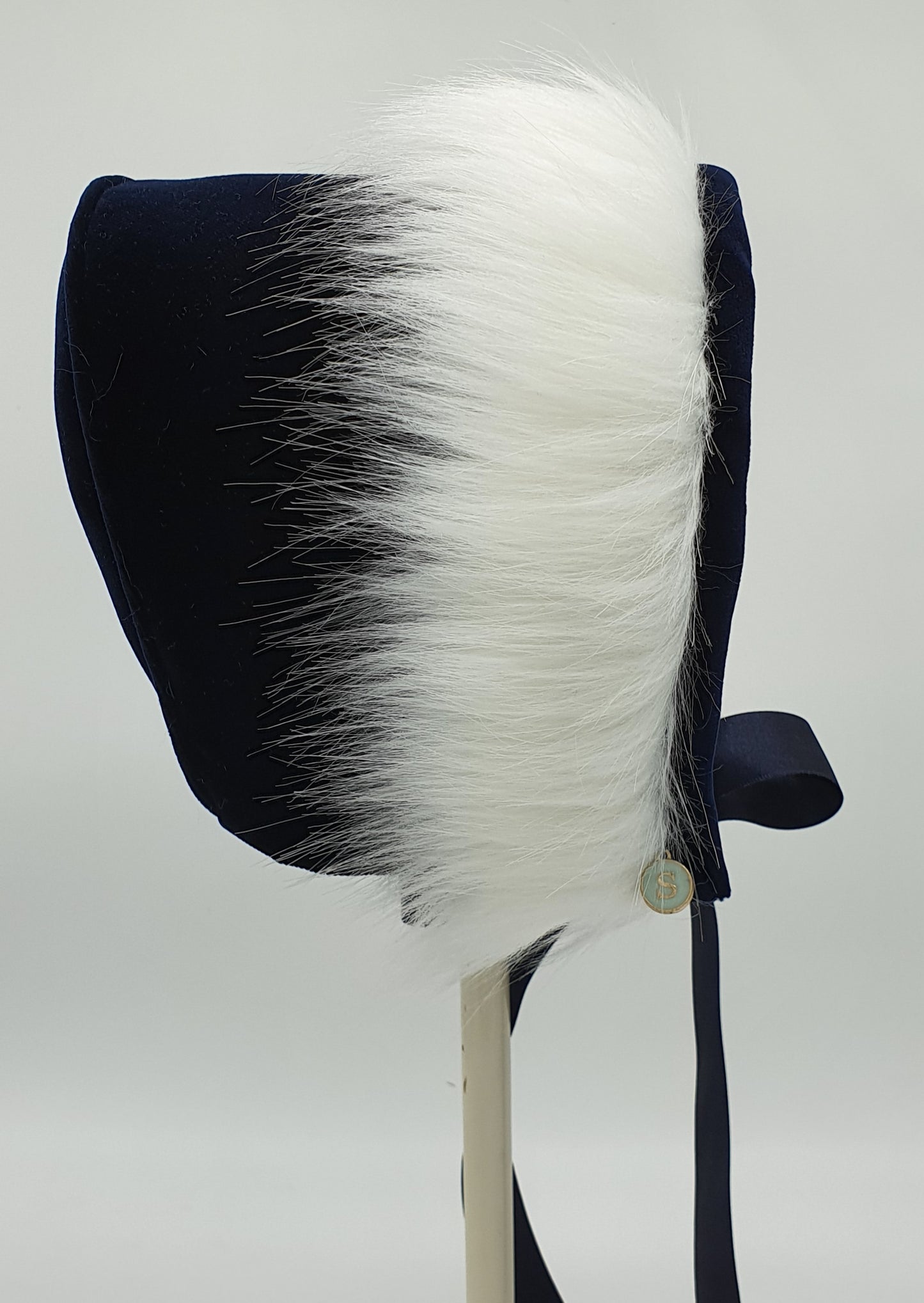 Exclusive Bonnet, Navy Velvet with White Fur brim