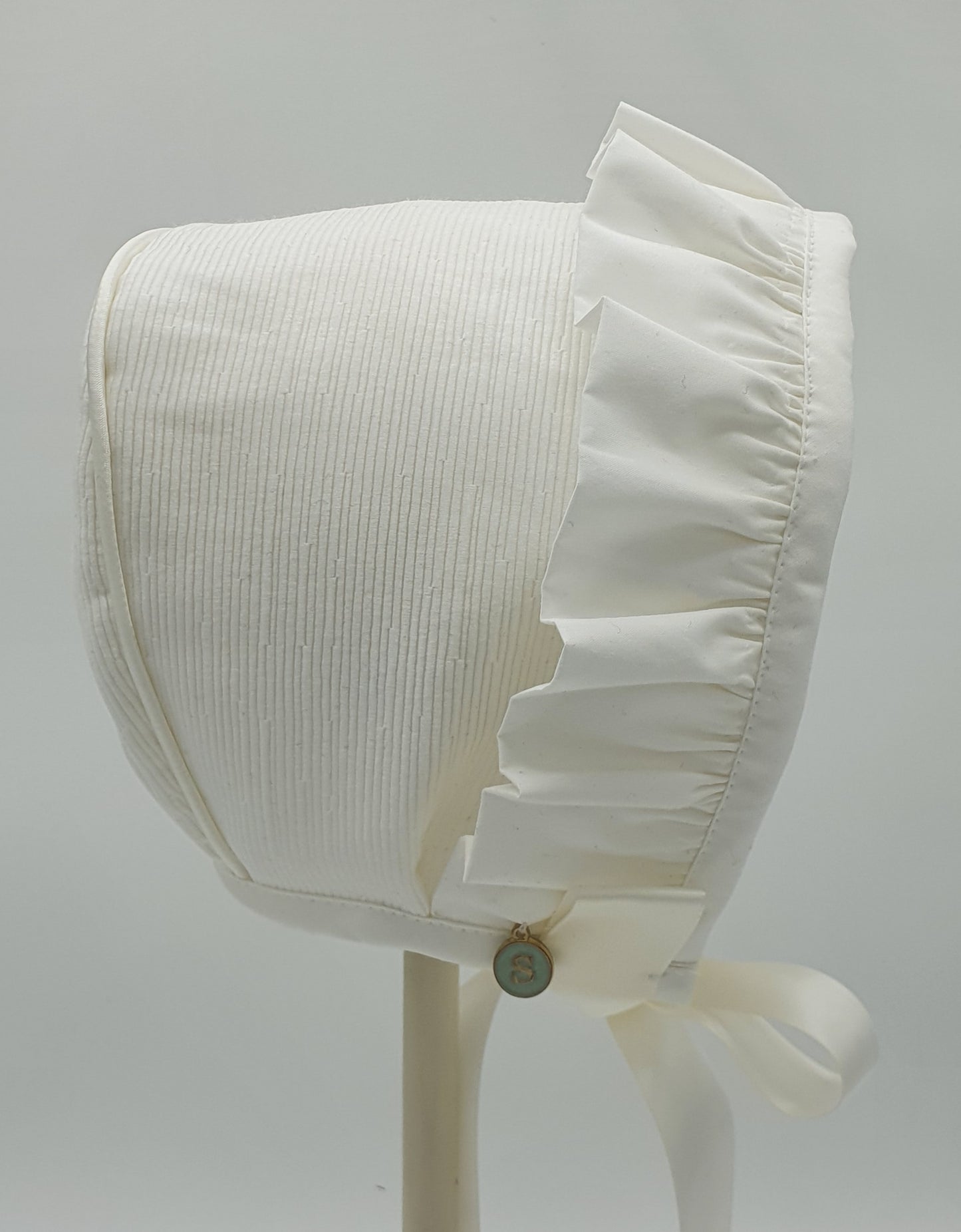 Exclusive Bonnet, Ivory Ottoman with embroidered swan
