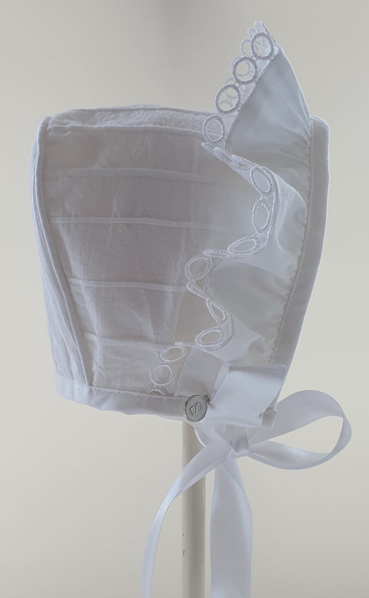 Exclusive Bonnet, White Cotton with frill