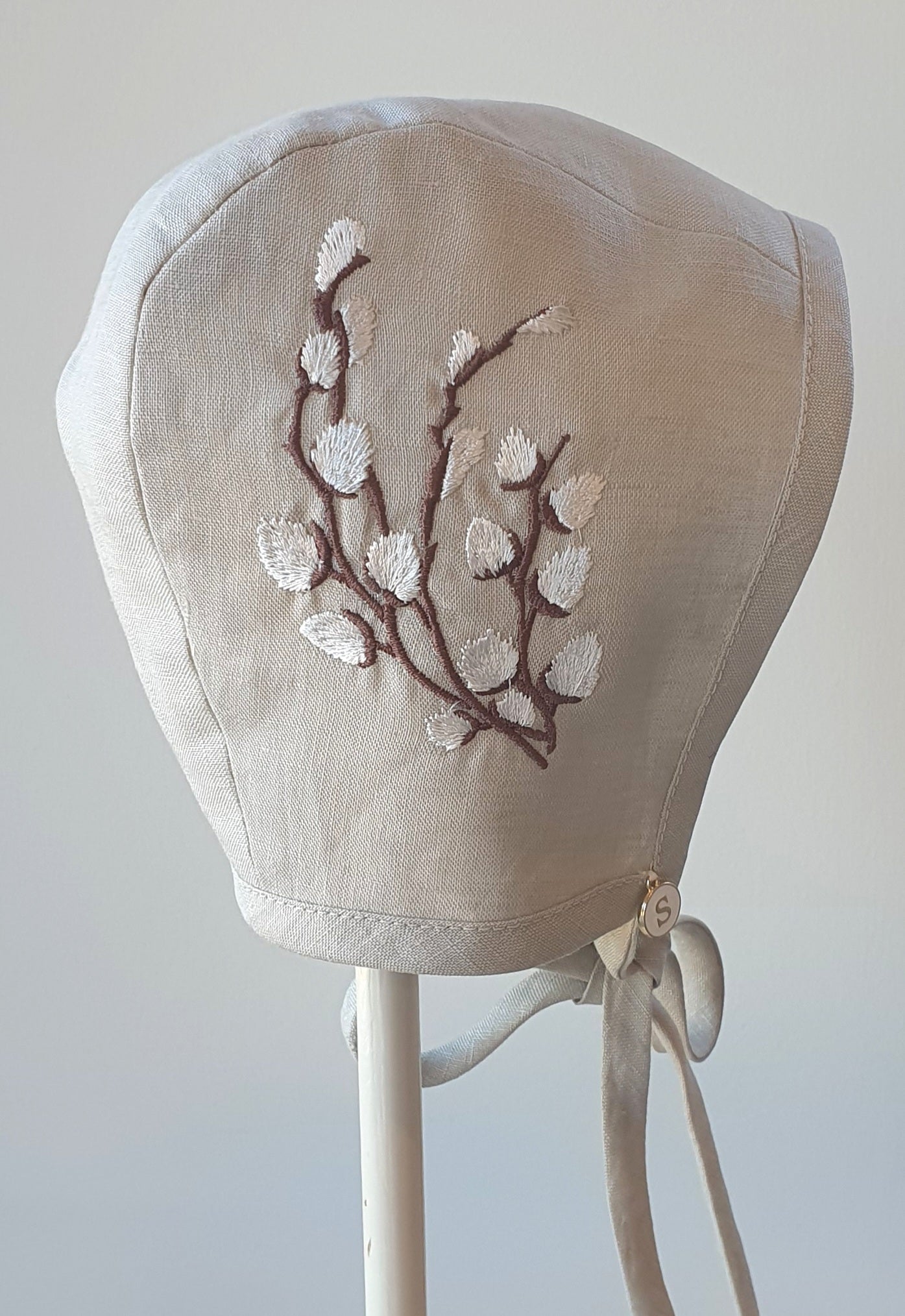 Exclusive Linen Wrap & Pillowcase Set, Natural Linen with Ivory embroidered Pussy Willow Branch