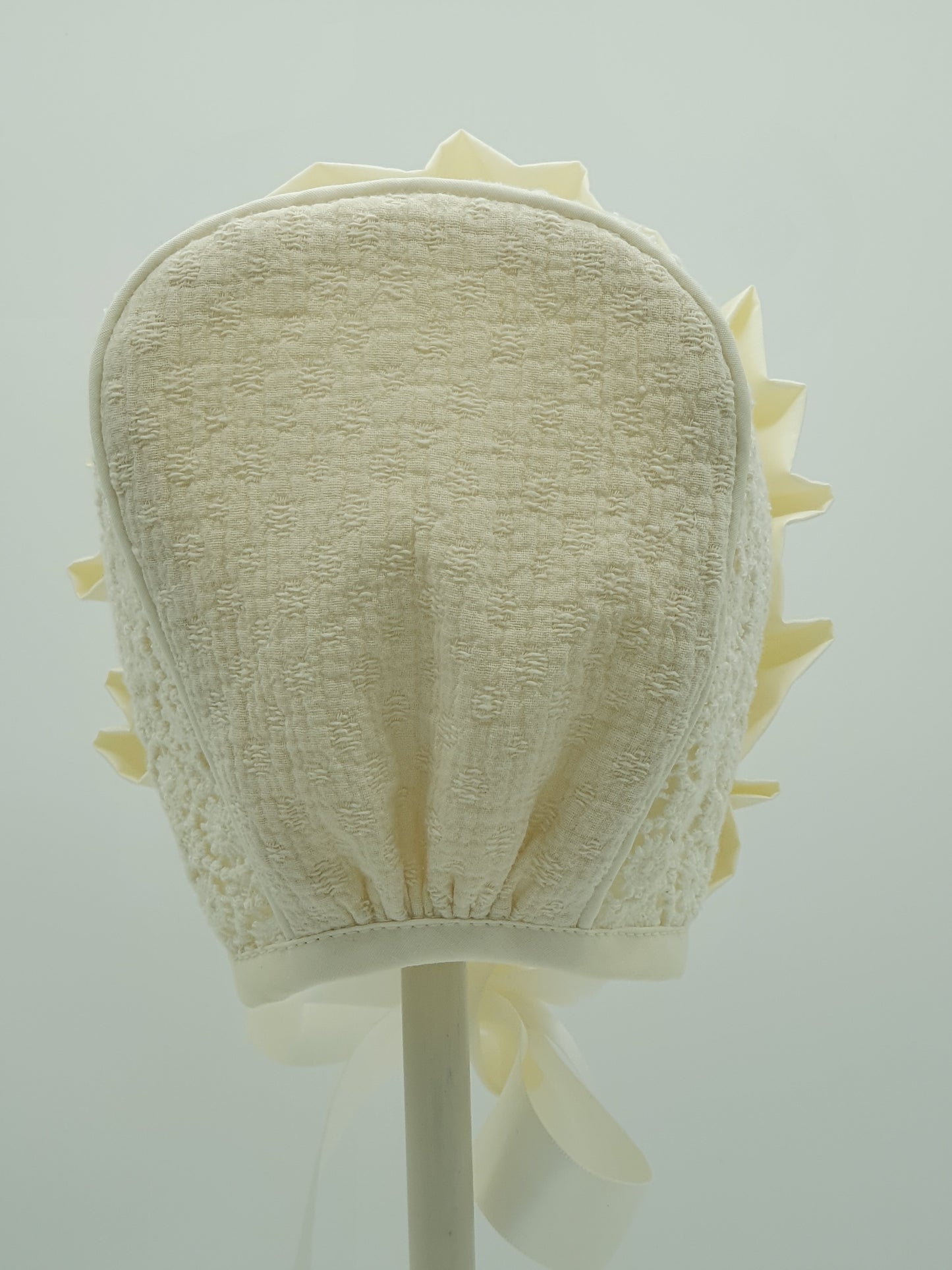 Exclusive Bonnet, Cream Snowflake lace with frill