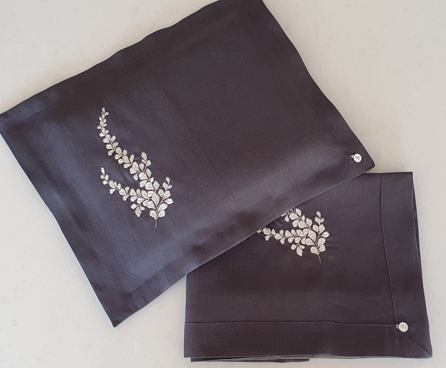Exclusive Linen Wrap & Pillowcase Set, Gravel Linen with Ivory embroidered vine