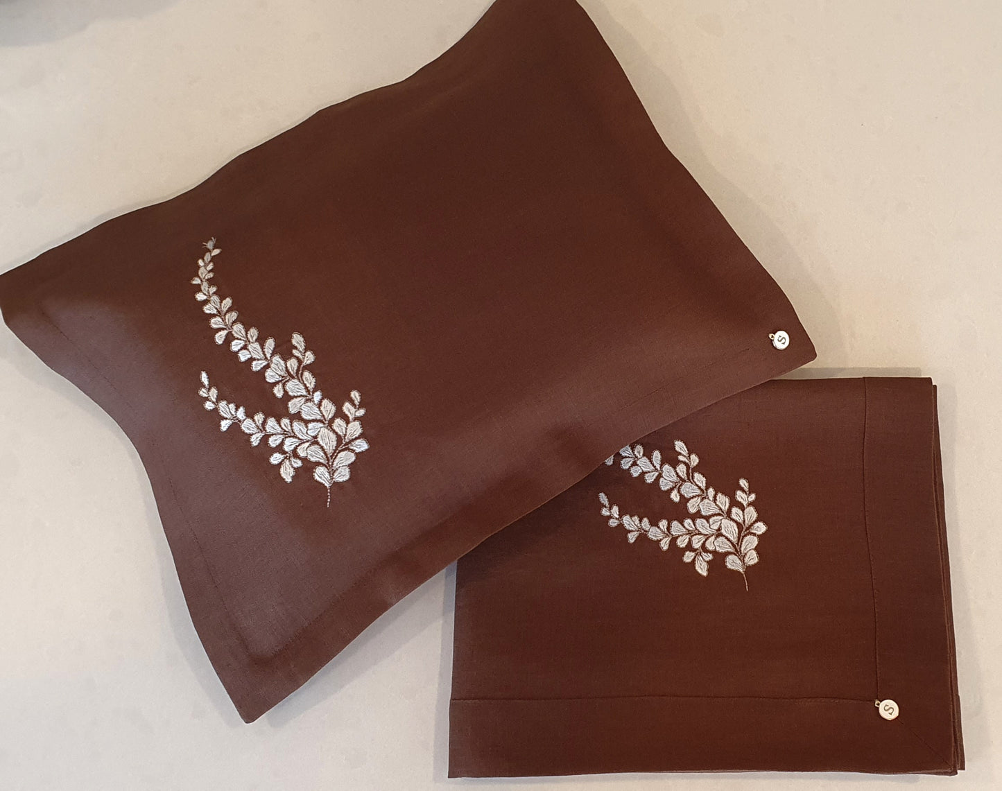 Exclusive Linen Wrap & Pillowcase Set, Bracken Linen with Ivory embroidered vine