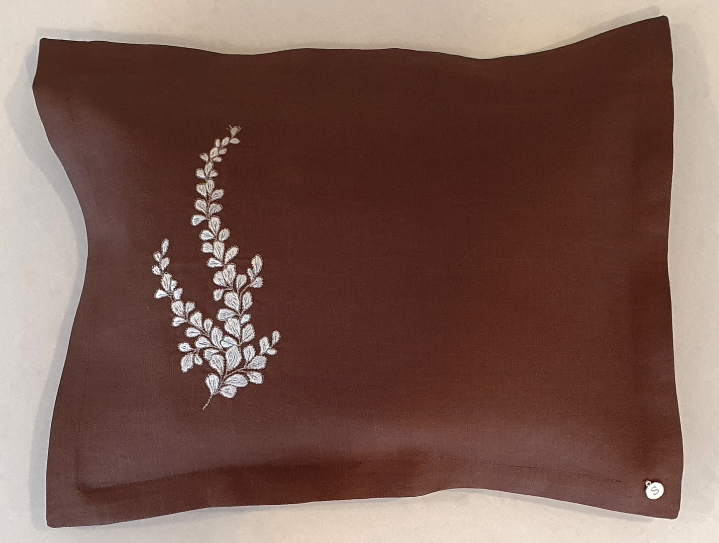 Exclusive Linen Wrap & Pillowcase Set, Bracken Linen with Ivory embroidered vine