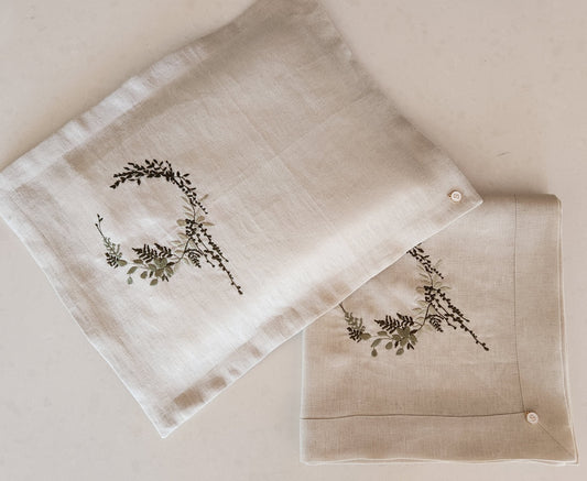 Exclusive Wrap & Pillowcase Set, Eucalyptus Wreath on Natural Linen
